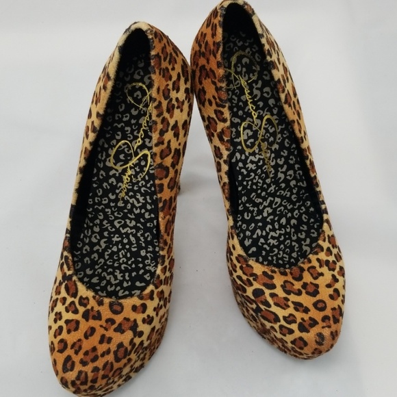 Jessica Simpson Suede Platforms - Picture 2 of 8